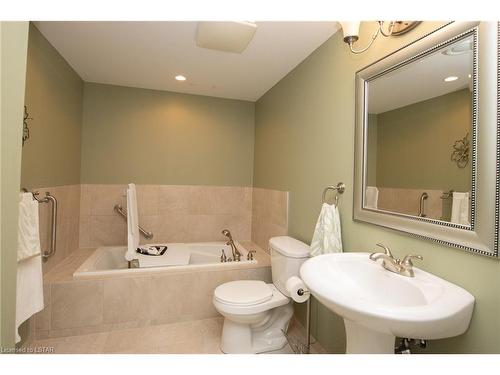 21 Calvert Lane, Ilderton, ON - Indoor Photo Showing Bathroom