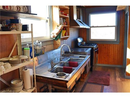 31 Robinson Street, Port Burwell, ON - Indoor Photo Showing Kitchen With Double Sink