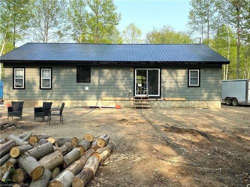 9599 Trillium Road, Kettle Point, ON - Outdoor