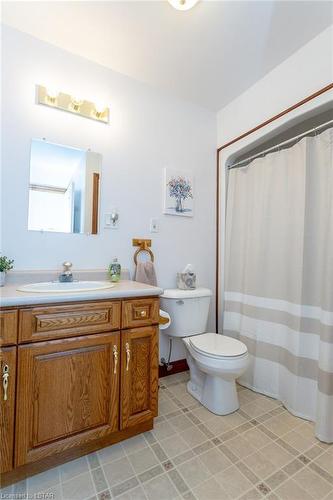 7801 Springfield Road, Malahide, ON - Indoor Photo Showing Bathroom