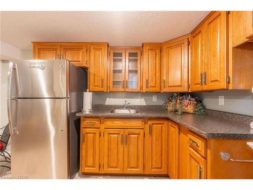 255 Carling Street, Exeter, ON - Indoor Photo Showing Kitchen