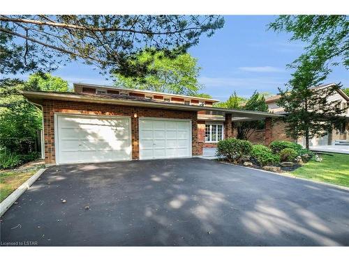32 Chepstow Close, London, ON - Outdoor