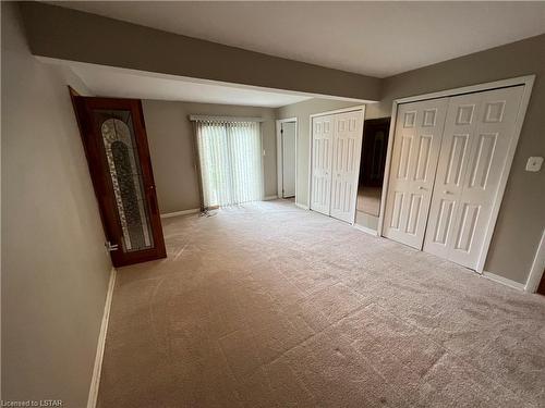 11635 Sunset Road, Southwold, ON - Indoor Photo Showing Other Room