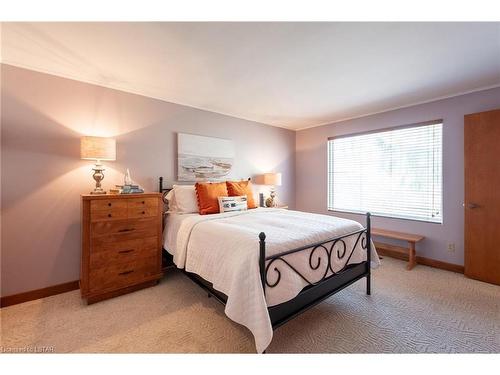 235484 23Rd Line, Thamesford, ON - Indoor Photo Showing Bedroom