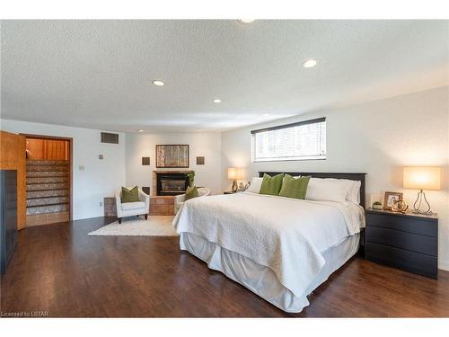 235484 23Rd Line, Thamesford, ON - Indoor Photo Showing Bedroom