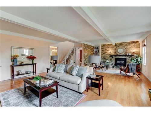 1075 Pond View Road, London, ON - Indoor Photo Showing Living Room With Fireplace