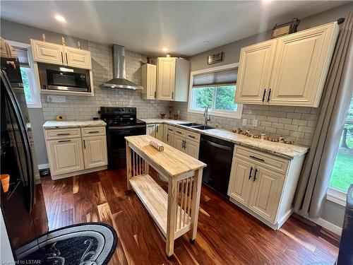 179 Warner Bay Road, Tobermory, ON - Indoor Photo Showing Kitchen With Double Sink