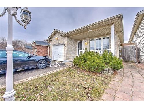 240 Exmouth Circle, London, ON - Outdoor