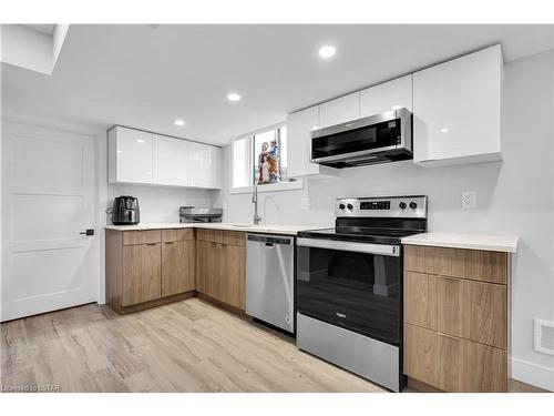62-1820 Canvas Way, London, ON - Indoor Photo Showing Kitchen With Stainless Steel Kitchen