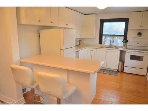Upper-1507 Richmond Street, London, ON - Indoor Photo Showing Kitchen With Double Sink