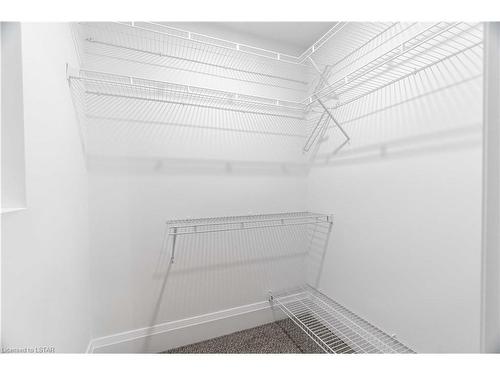 202-460 Wellington Street, London, ON - Indoor With Storage