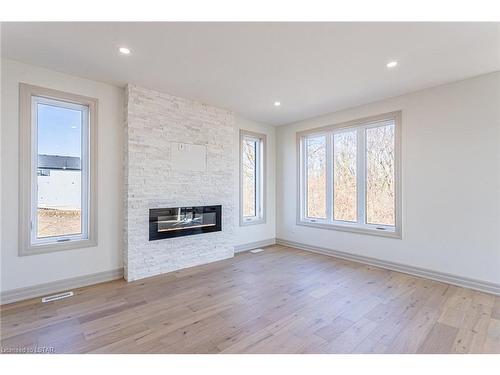 104 Greene Street, Exeter, ON - Indoor Photo Showing Living Room With Fireplace