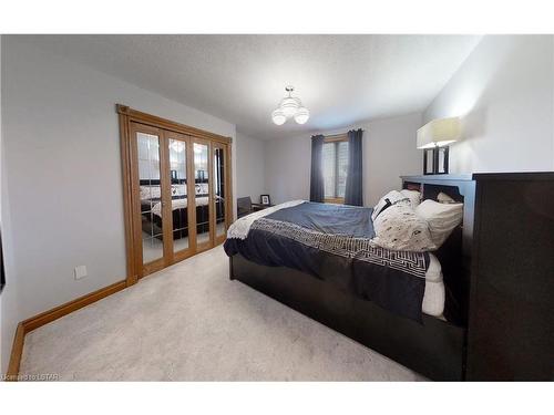 307 Parkhill Drive, North Middlesex, ON - Indoor Photo Showing Bedroom