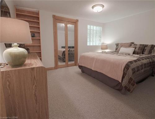 307 Parkhill Drive, North Middlesex, ON - Indoor Photo Showing Bedroom