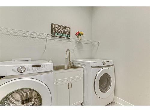 2869 Heardcreek Trail, London, ON - Indoor Photo Showing Laundry Room