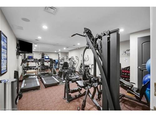 801-250 Pall Mall Street, London, ON - Indoor Photo Showing Gym Room