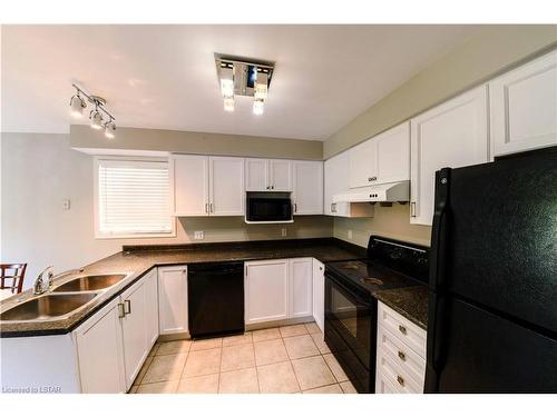 845 Blacksmith Street, London, ON - Indoor Photo Showing Kitchen With Double Sink