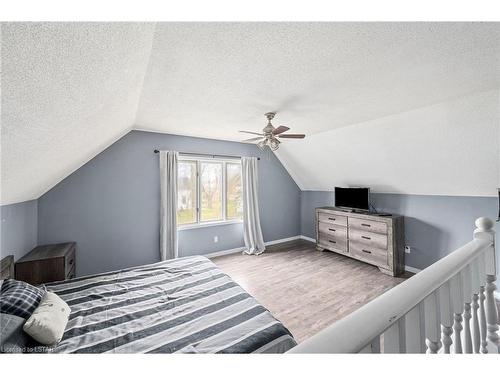 150 Main Street, Glencoe, ON - Indoor Photo Showing Bedroom