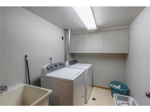 10288 Riverside Drive, Grand Bend, ON - Indoor Photo Showing Laundry Room