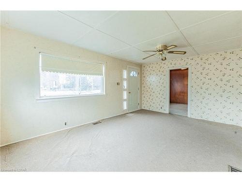 39359 Dashwood Road, Exeter, ON - Indoor Photo Showing Other Room