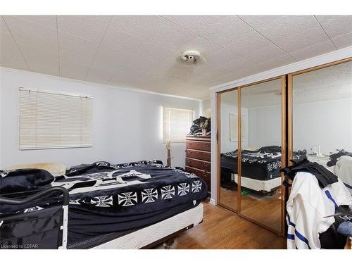 217 Maple Street, West Lorne, ON - Indoor Photo Showing Bedroom