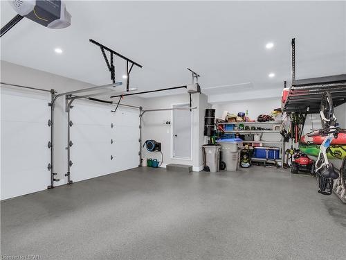 48 Pheasant Trail, Kilworth, ON - Indoor Photo Showing Garage