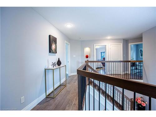 1040 Eagletrace Drive, London, ON - Indoor Photo Showing Other Room
