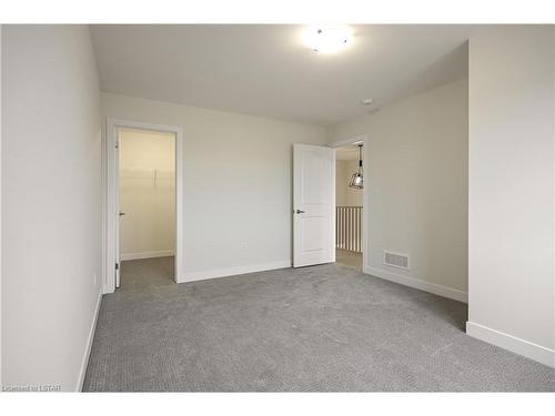 6715 Hayward Drive, Lambeth, ON - Indoor Photo Showing Other Room