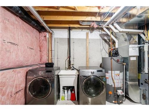 3-1010 Fanshawe Park Road E, London, ON - Indoor Photo Showing Laundry Room