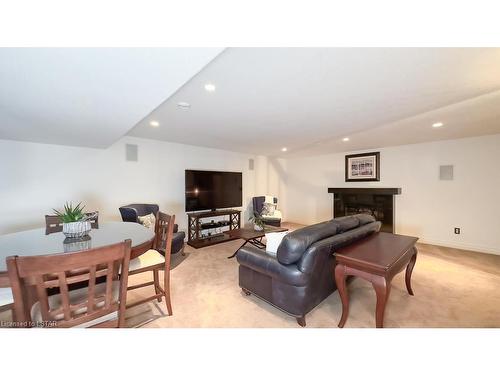 78 Gill Road, Grand Bend, ON - Indoor