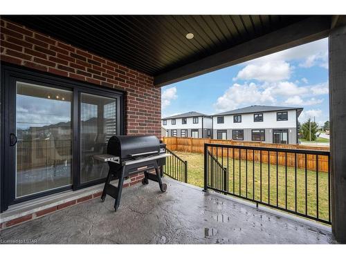 81 Woodland Crescent, Tillsonburg, ON - Outdoor With Deck Patio Veranda With Exterior