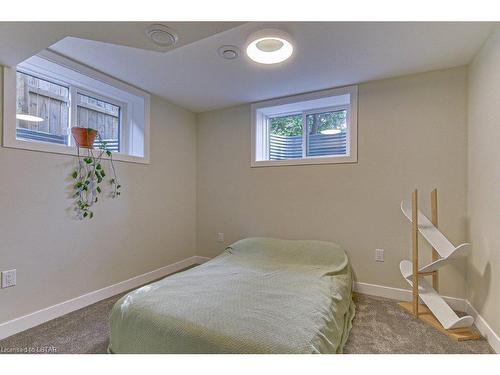 21 North Street, Aylmer, ON - Indoor Photo Showing Bedroom