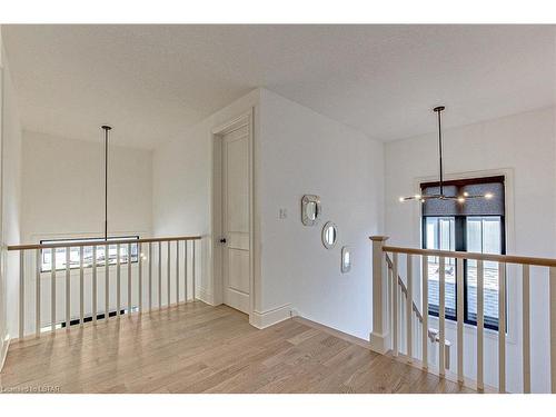 1717 Upper West Avenue, London, ON - Indoor Photo Showing Other Room