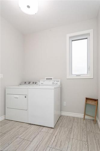 520 Norfolk County Road W, Fairground, ON - Indoor Photo Showing Laundry Room