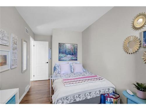 3 Strathcona Street, Dutton, ON - Indoor Photo Showing Bedroom