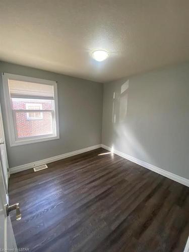 188 Thompson Road, London, ON - Indoor Photo Showing Other Room