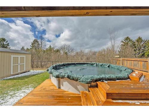 8 Noble Lane, St. Thomas, ON - Outdoor With Above Ground Pool