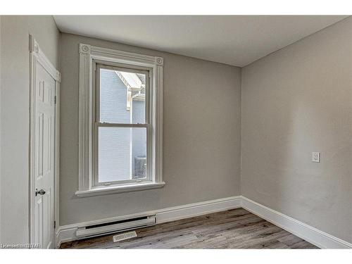 106 High Street, London, ON - Indoor Photo Showing Other Room