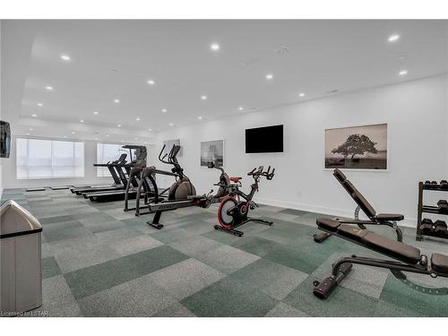1001-480 Callaway Road, London, ON - Indoor Photo Showing Gym Room
