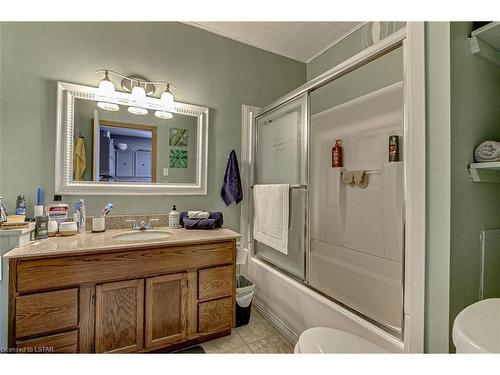 126 Inkerman Street, St. Thomas, ON - Indoor Photo Showing Bathroom
