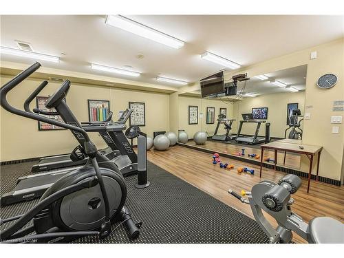 204-1030 Coronation Drive, London, ON - Indoor Photo Showing Gym Room