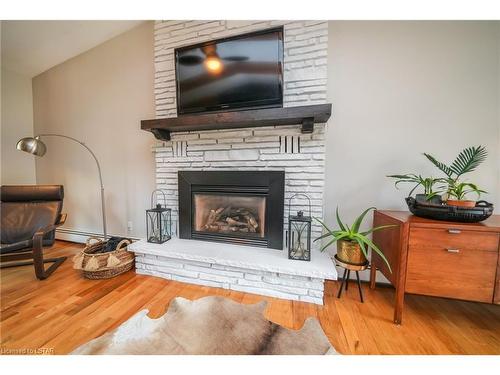 10217 Parkside Crescent, Grand Bend, ON - Indoor Photo Showing Living Room With Fireplace