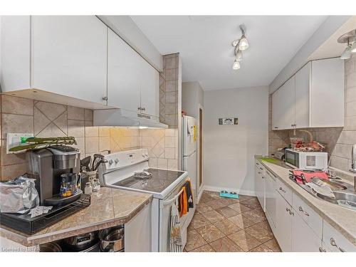189 Bedford Crescent, Sarnia, ON - Indoor Photo Showing Kitchen