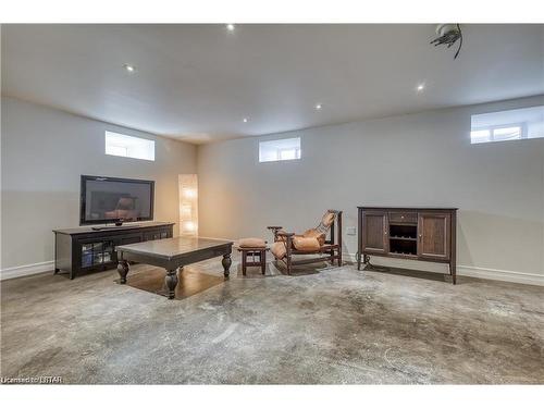 29480 Fingal Line, Wallacetown, ON - Indoor Photo Showing Basement