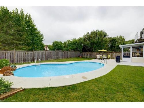 170 Guildford Crescent, London, ON - Outdoor With In Ground Pool With Backyard