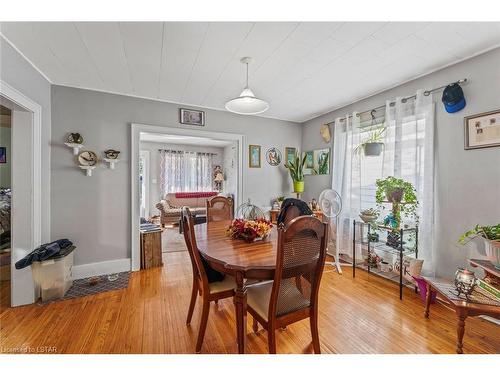 356 Exmouth Street, Sarnia, ON - Indoor Photo Showing Dining Room
