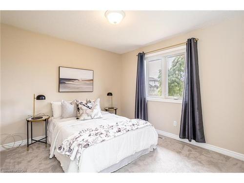 69 Winona Road, Kilworth, ON - Indoor Photo Showing Bedroom