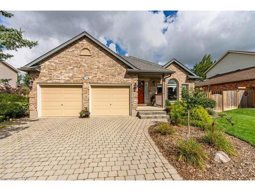 78 Parkview Drive, Dorchester, ON - Outdoor