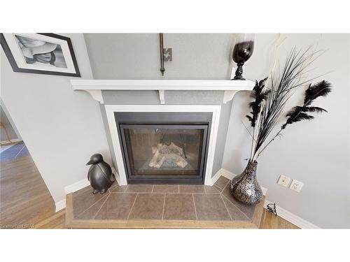 5850 Putnam Road, Thames Centre, ON - Indoor Photo Showing Living Room With Fireplace
