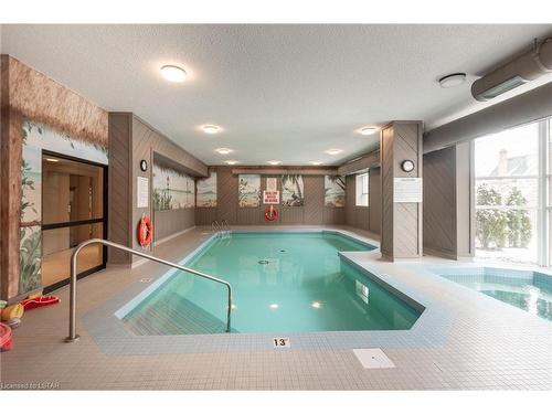 810-600 Talbot Street, London, ON - Indoor Photo Showing Other Room With In Ground Pool